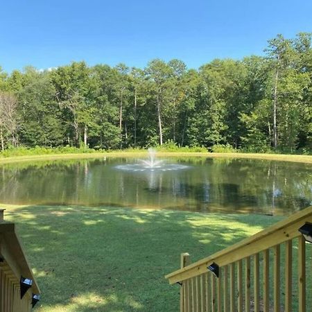 Serene 1Br Cabin Near Nc Z00 With Loft & Waterview Asheboro Dış mekan fotoğraf